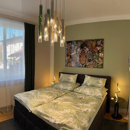 Wohnung 1 Mit 2 Schlafzimmern Und Terrasse Großgmain Kültér fotó